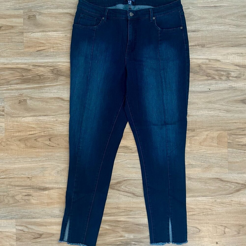 Isaac Mizrahi Live 16T Tall Dark Wash Skinny Jeans Raw Hem Slit